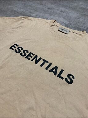 ESSENTIALS Beige Short Sleeve Logo Tee